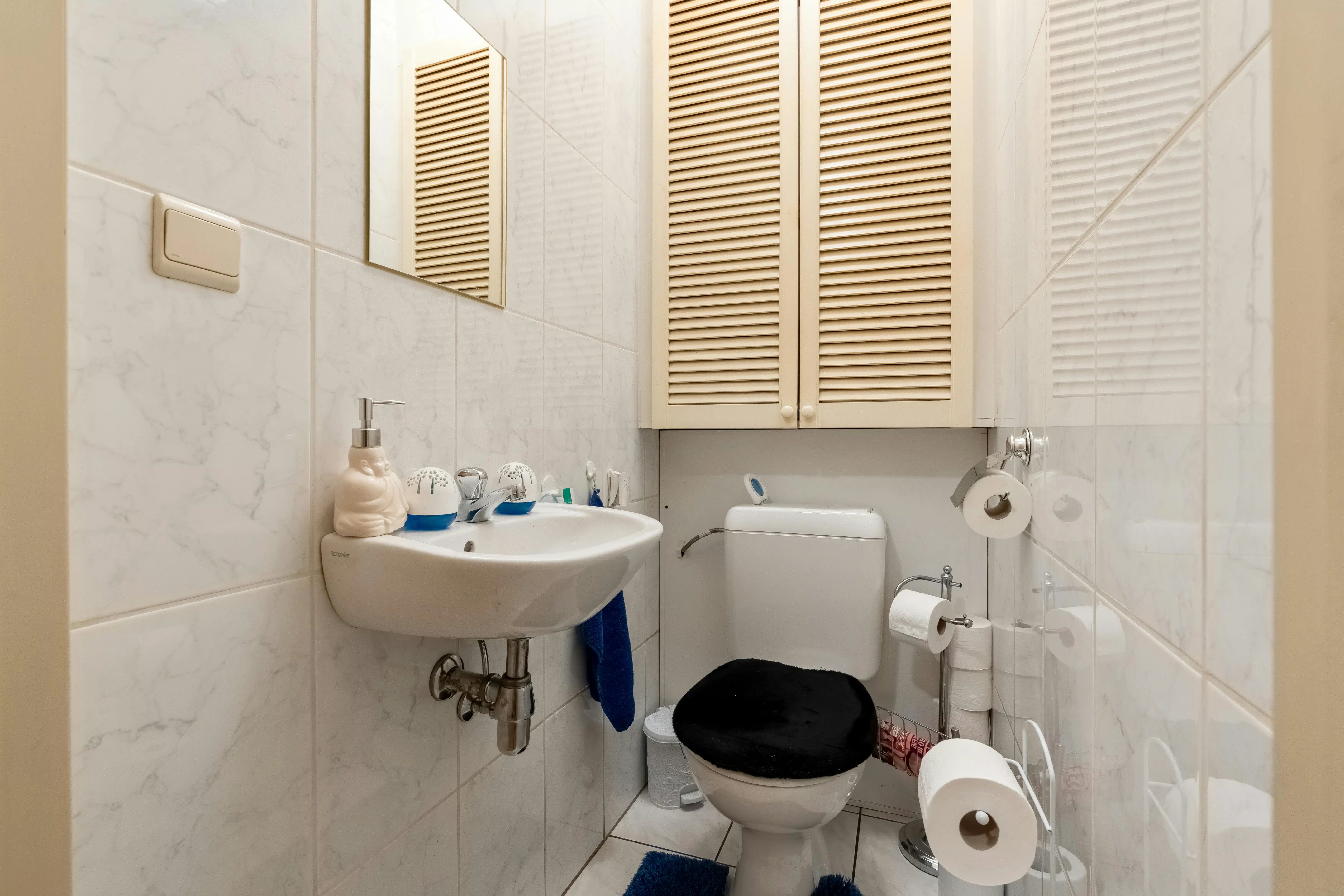 Appartement met terras en autostaanplaats in Genk foto 7