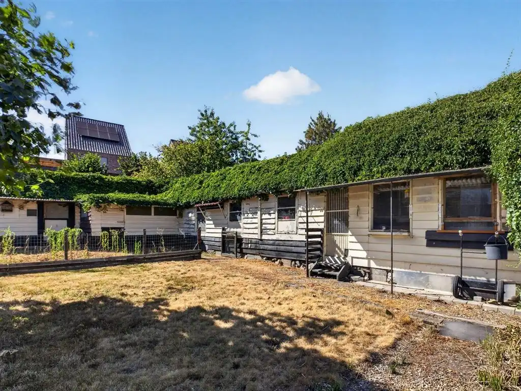 Goed onderhouden vrijstaande woning foto 8