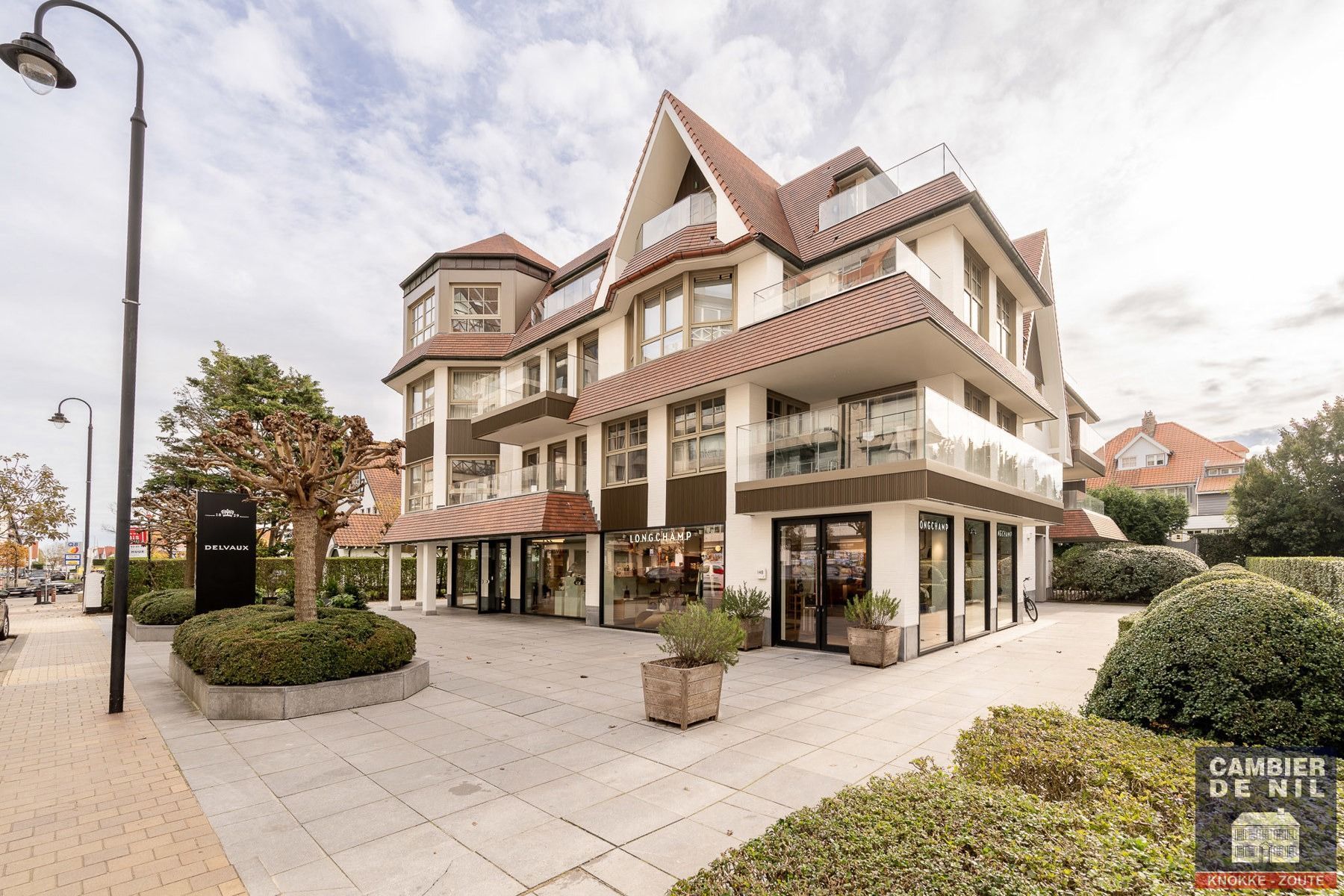 Ruim (155 m²) gemeubeld 3 SK appartement in hartje Zoute foto 28