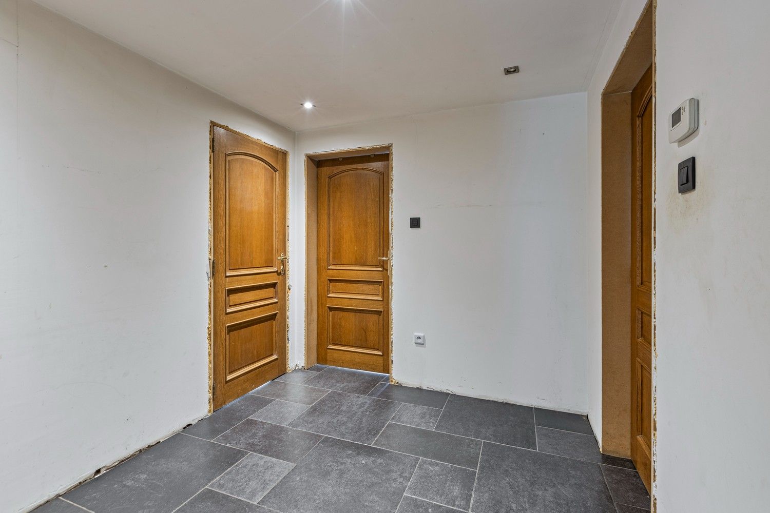 Grotendeels gerenoveerde woning met 5 slaapkamers! foto 19