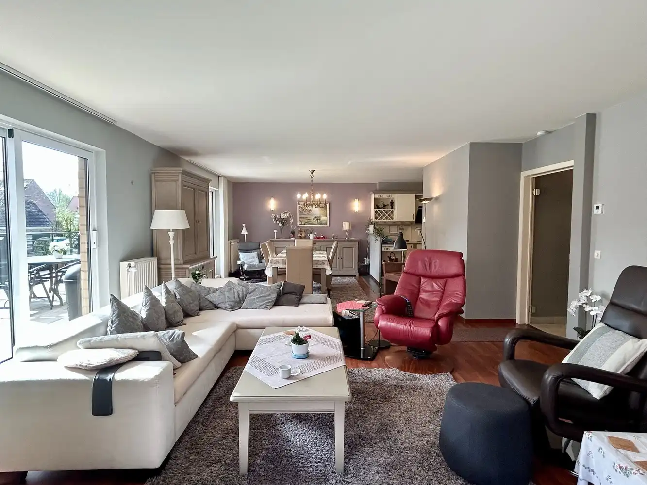 Ruim en lichtrijk gelijkvloers appartement met ruim zonneterras en autostaanplaats op toplocatie in Heverlee foto 5