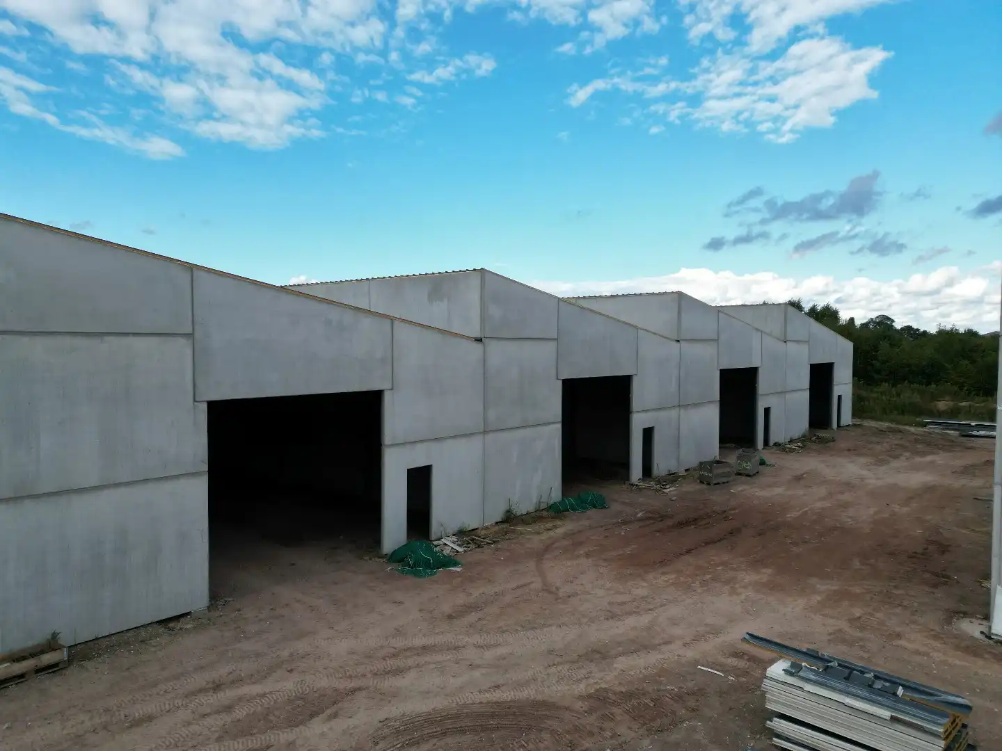 Loods H te koop – 321,60 m² KMO-zone Ardopoort te Roeselare foto 3