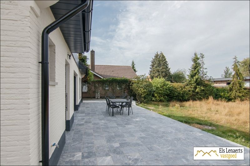 Prachtig gerenoveerde woning op topligging! foto 38