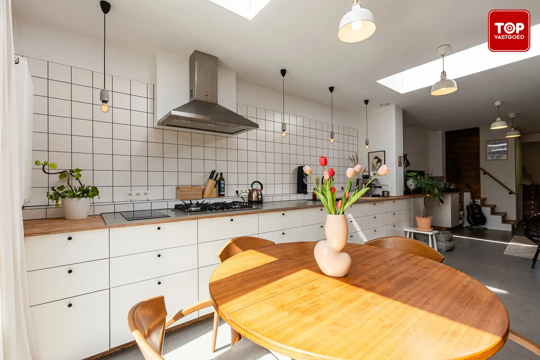 Gezellige stadswoning met zonnige tuin op toplocatie foto 9