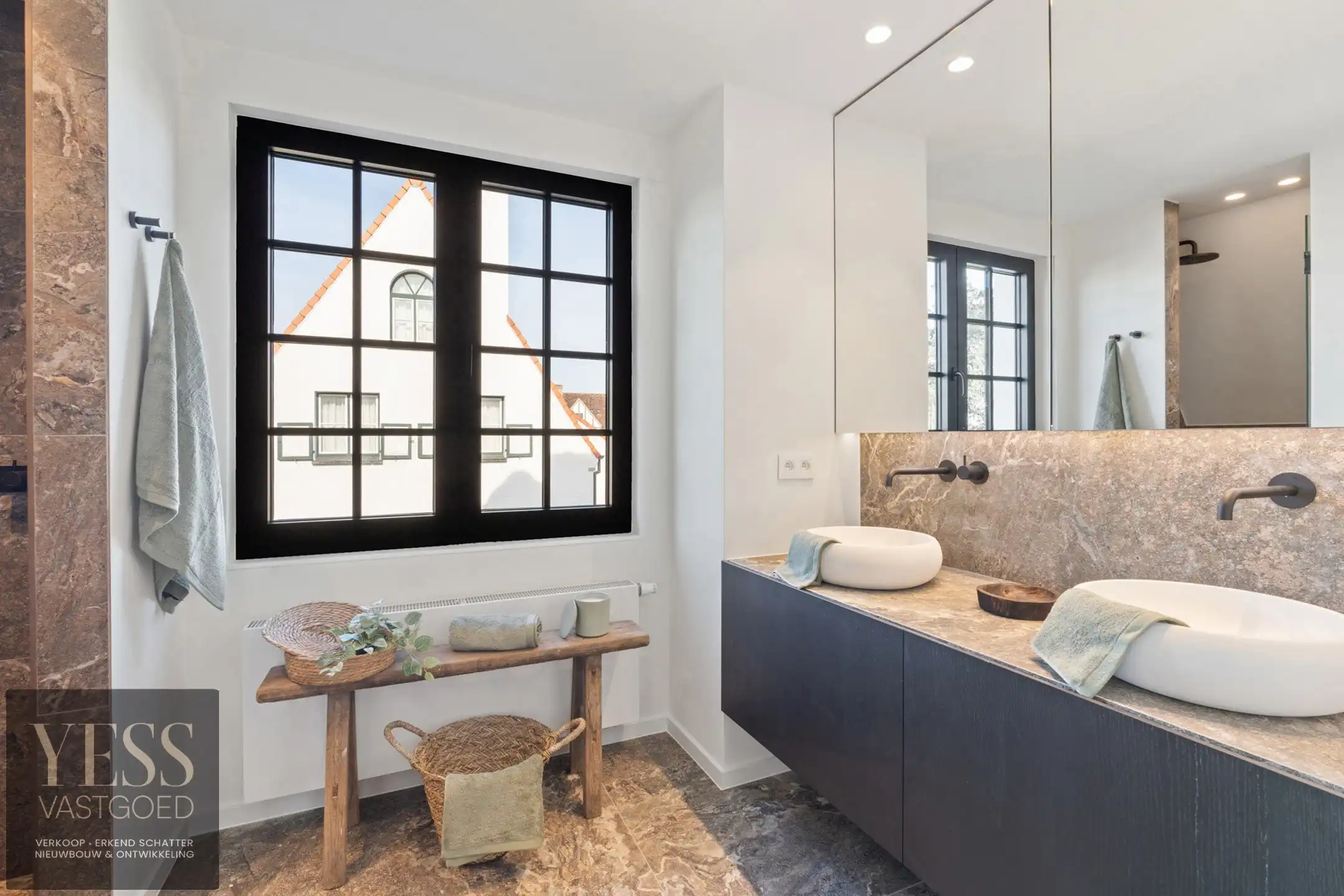 Buitengewoon, gerenoveerde villa op toplocatie in het zoute  foto 20