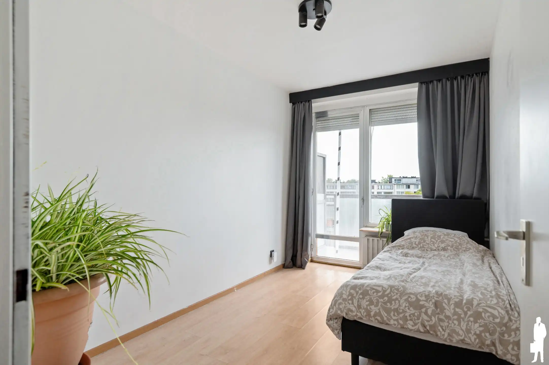 Instapklaar twee-slaapkamerappartement&nbsp; foto 8