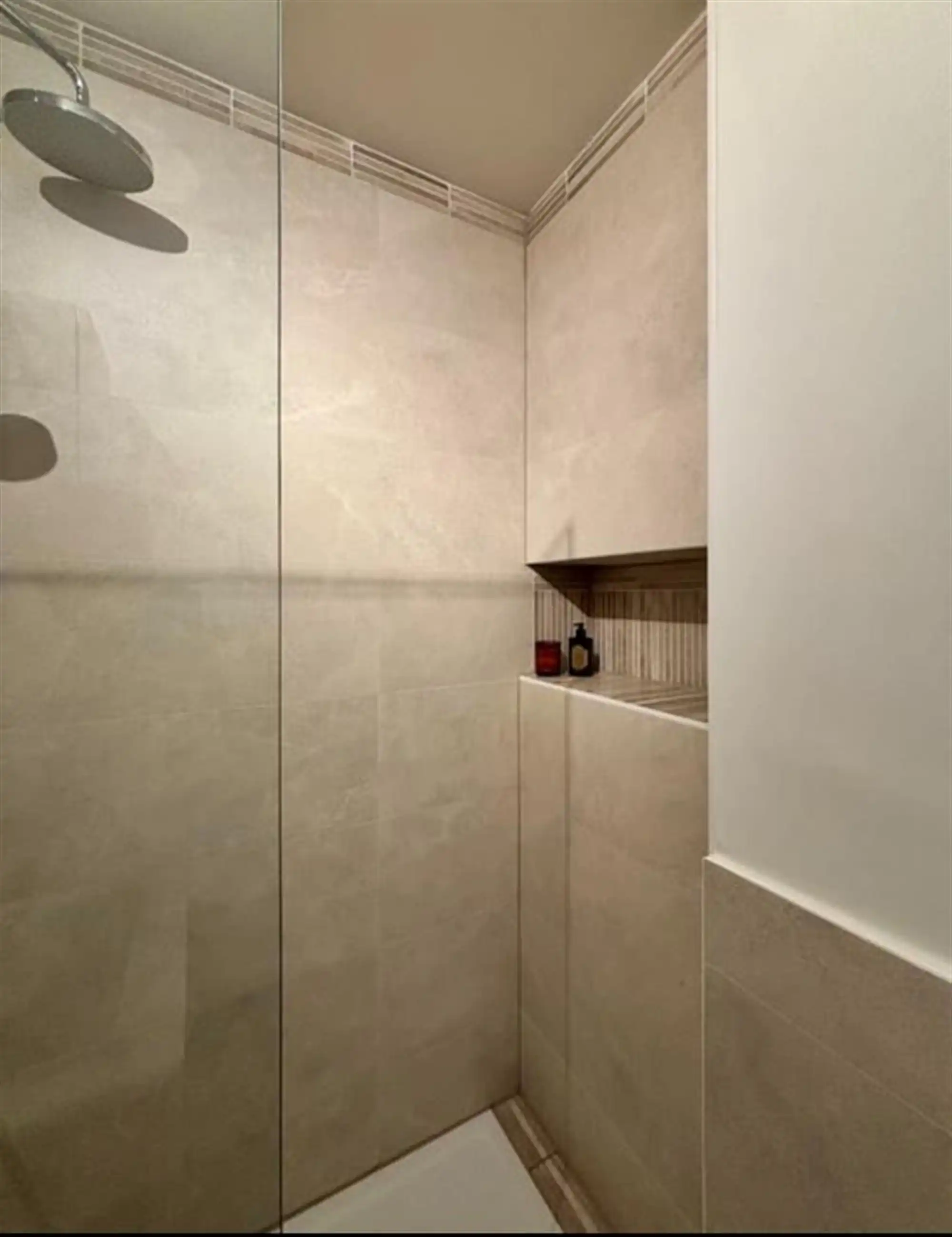 Lichtrijk appartement met zuid terras foto 12