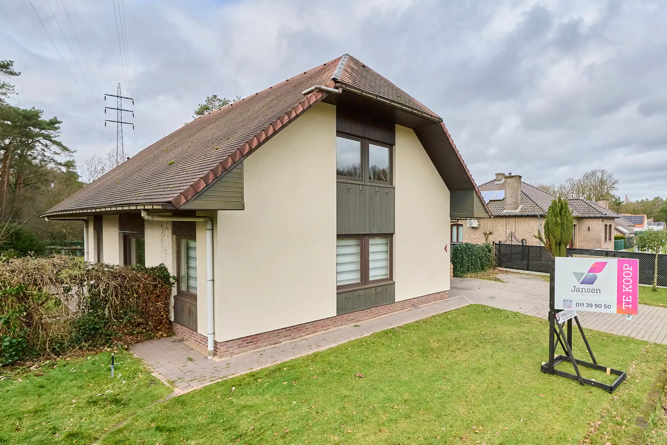 Zeer ruime en eigentijdse gezinswoning op 11a  foto 6