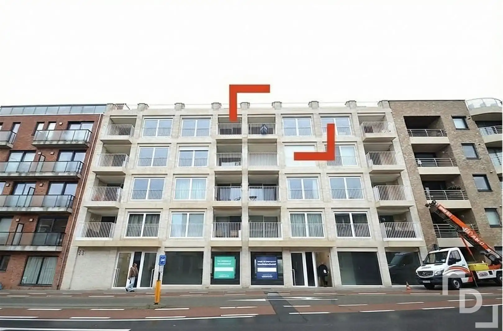 Nieuwbouwappartement met carport te huur te Ieper foto 18