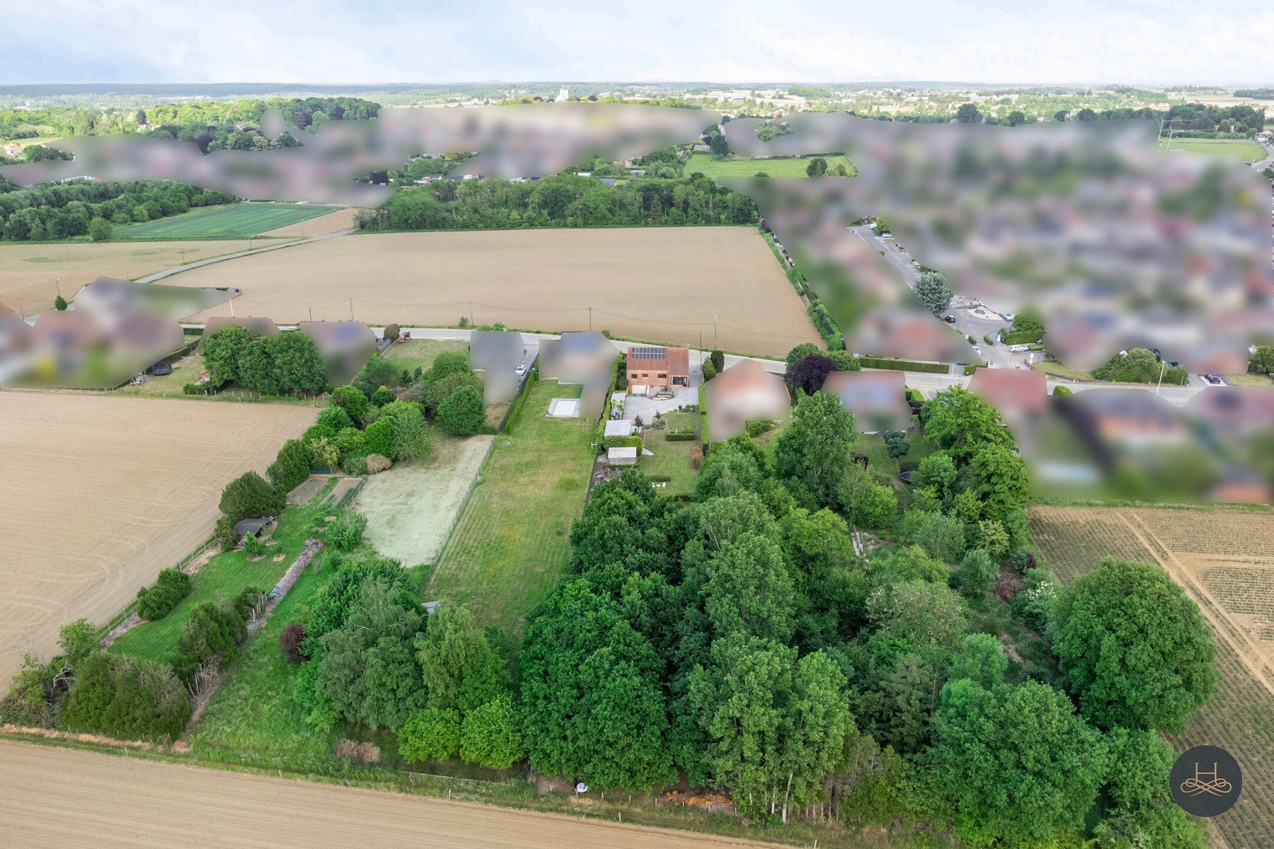 Perfect onderhouden en ruime woning met prachtige ZW tuin foto 5