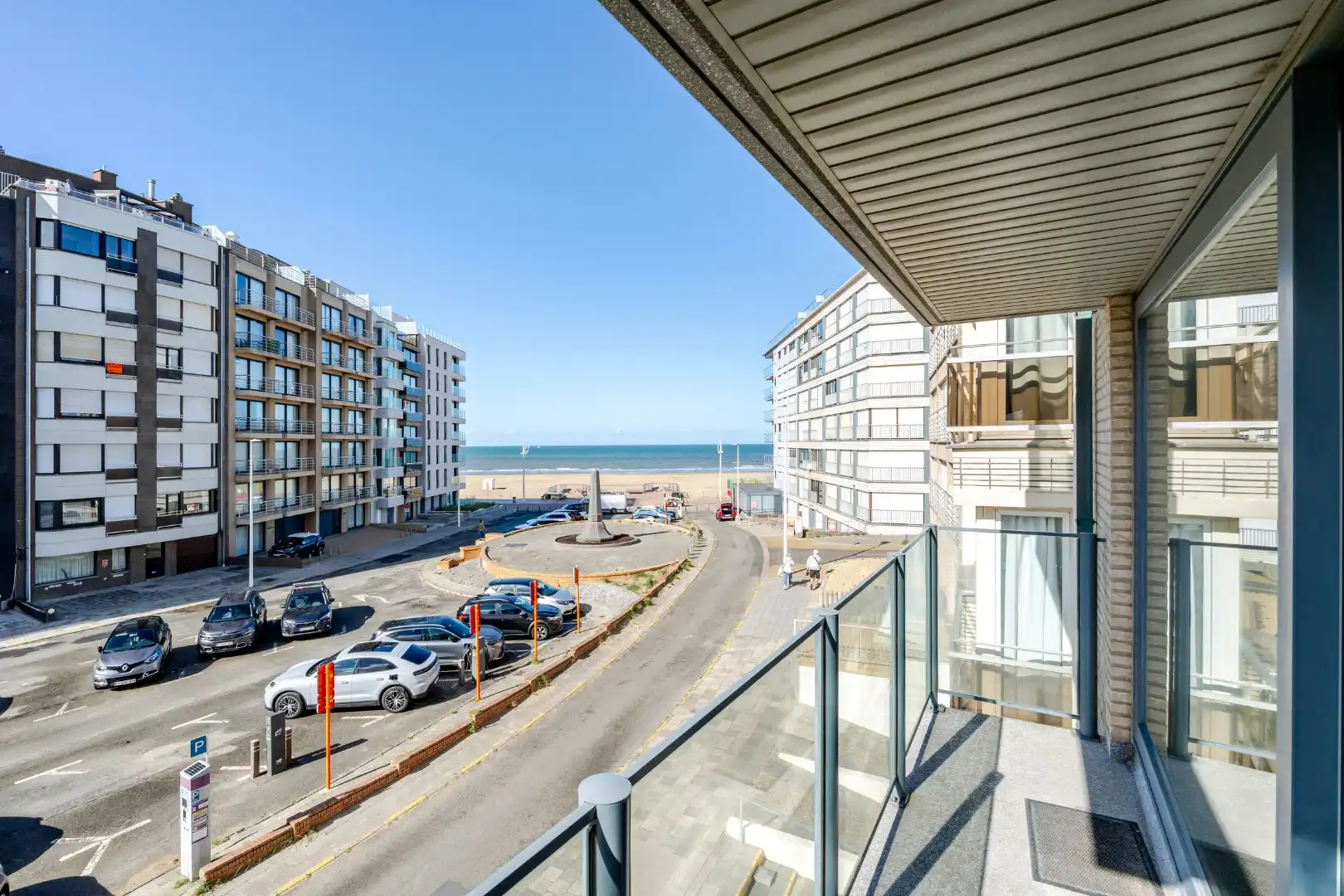 Instapklaar appartement met prachtig zeezicht. foto 4