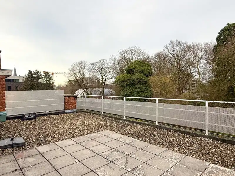 Dakappartement te huur in hartje Beveren foto 9