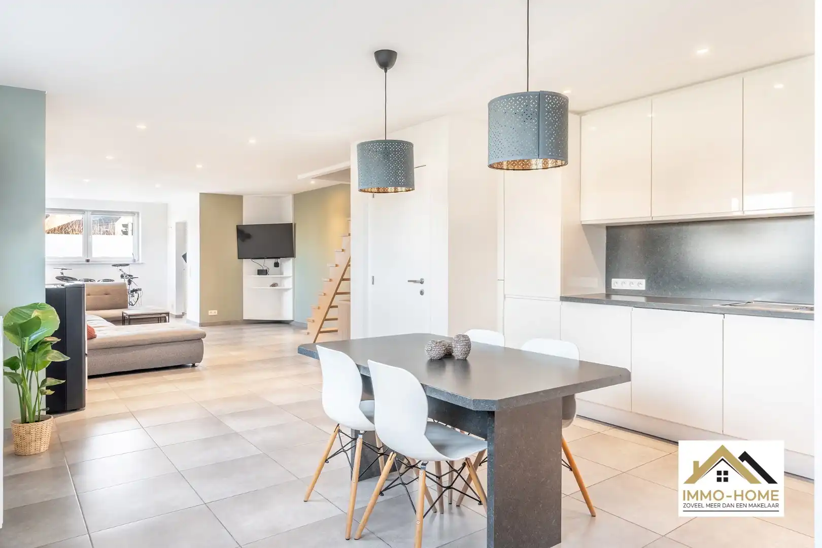 Instapklare HOB met landelijk uitzicht  foto 7