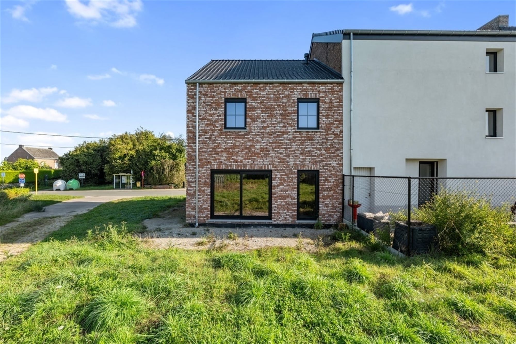NIEUWBOUWWONING HALFOPEN BEBOUWING IN PASTORIJSTIJL IN WAASMONT  foto 4
