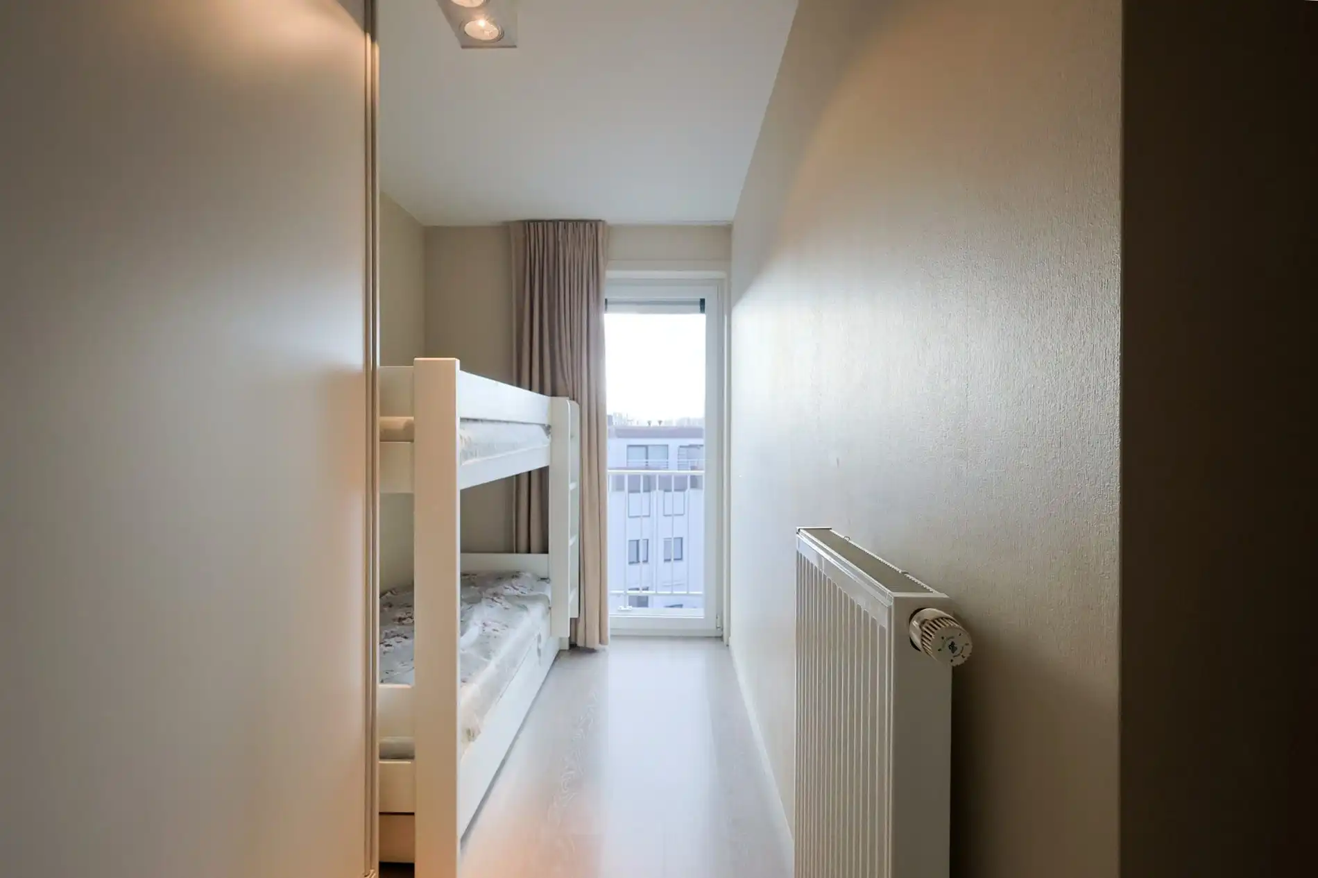 Modern appartement nabij het strand Oostduinkerke foto 13