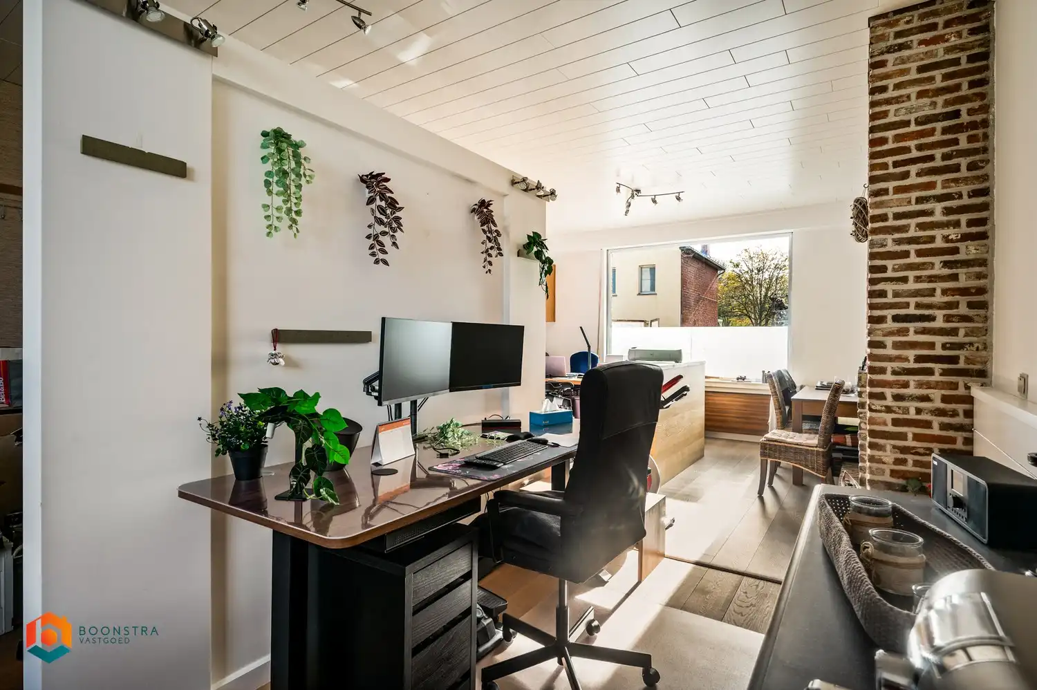Woning met 2 slpkrs en bijgebouw met veel potentieel foto 14