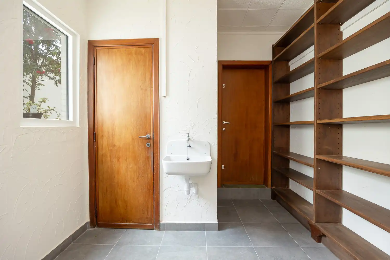 Volledige gerenoveerde gezinswoning (4slk) met ruime tuin foto 13