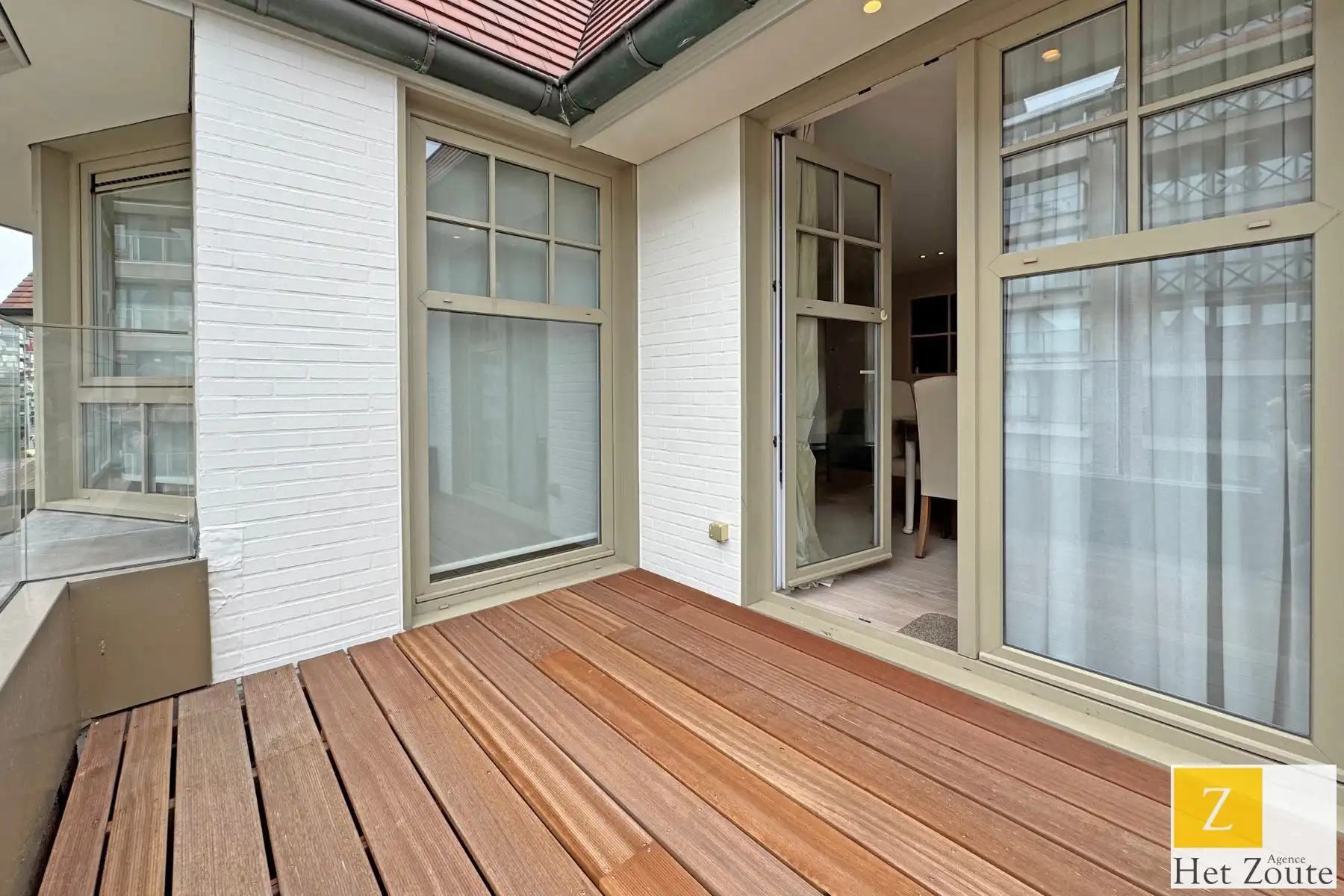 Charmant gemeubeld appartement in hartje Zoute foto 3