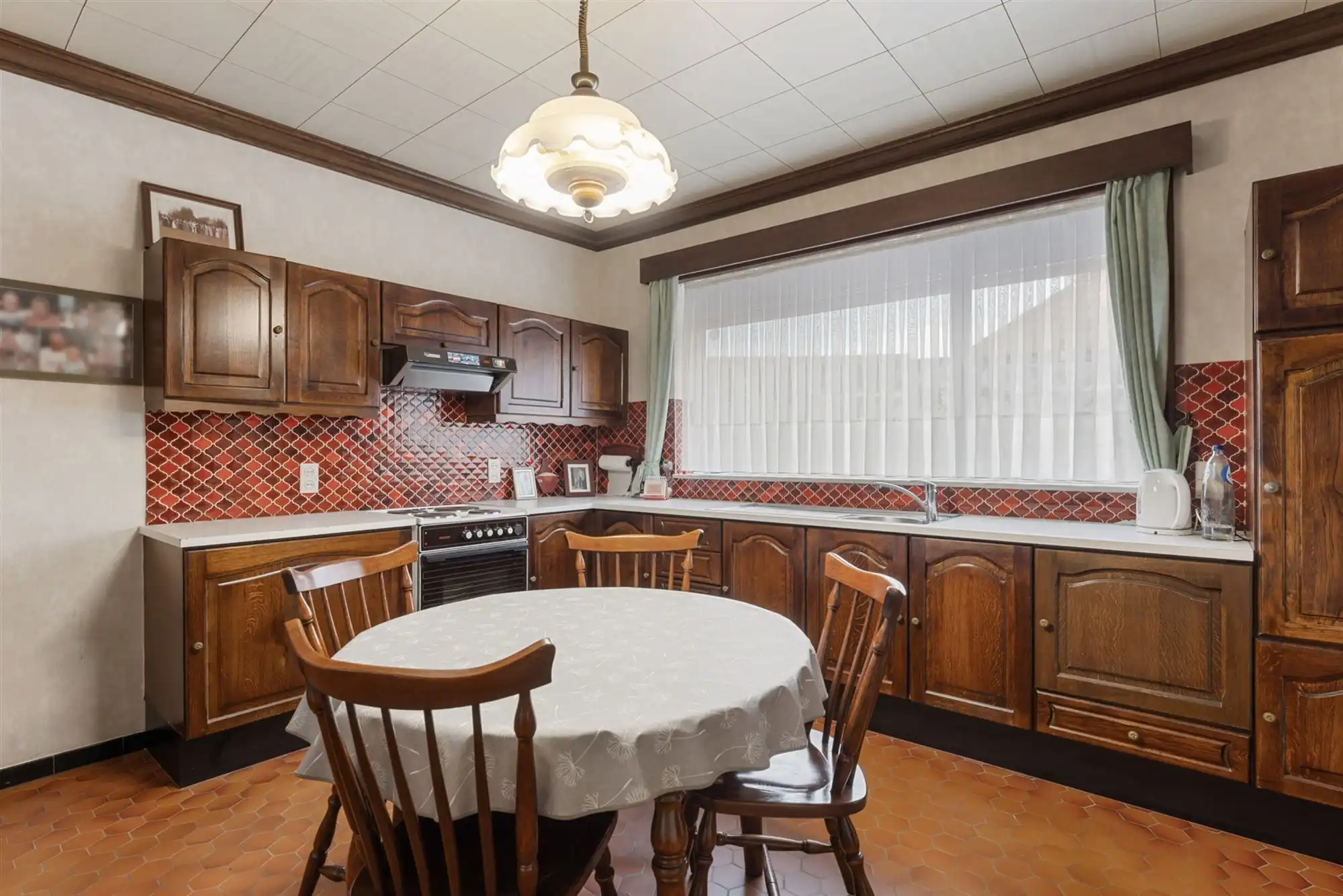 RUIME WONING MET 6 SLAAPKAMERS VLAK BIJ KOERSEL CENTRUM foto 5