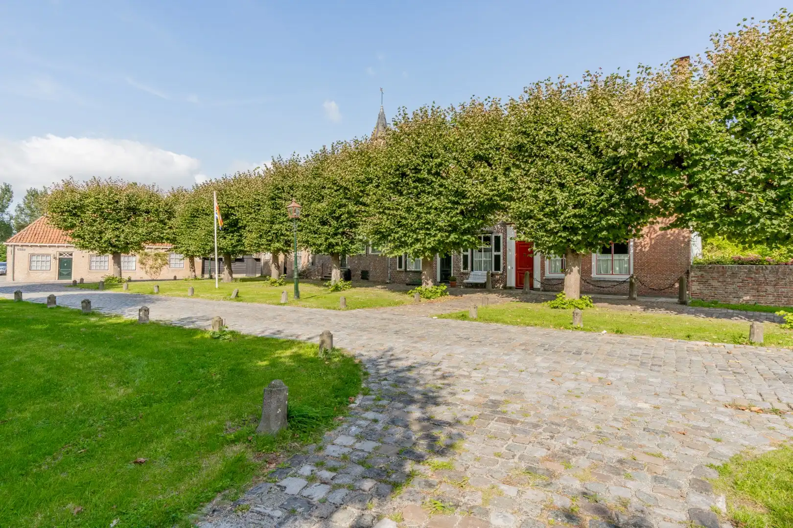 Marktplein 13 - Monumentaal huis foto 14