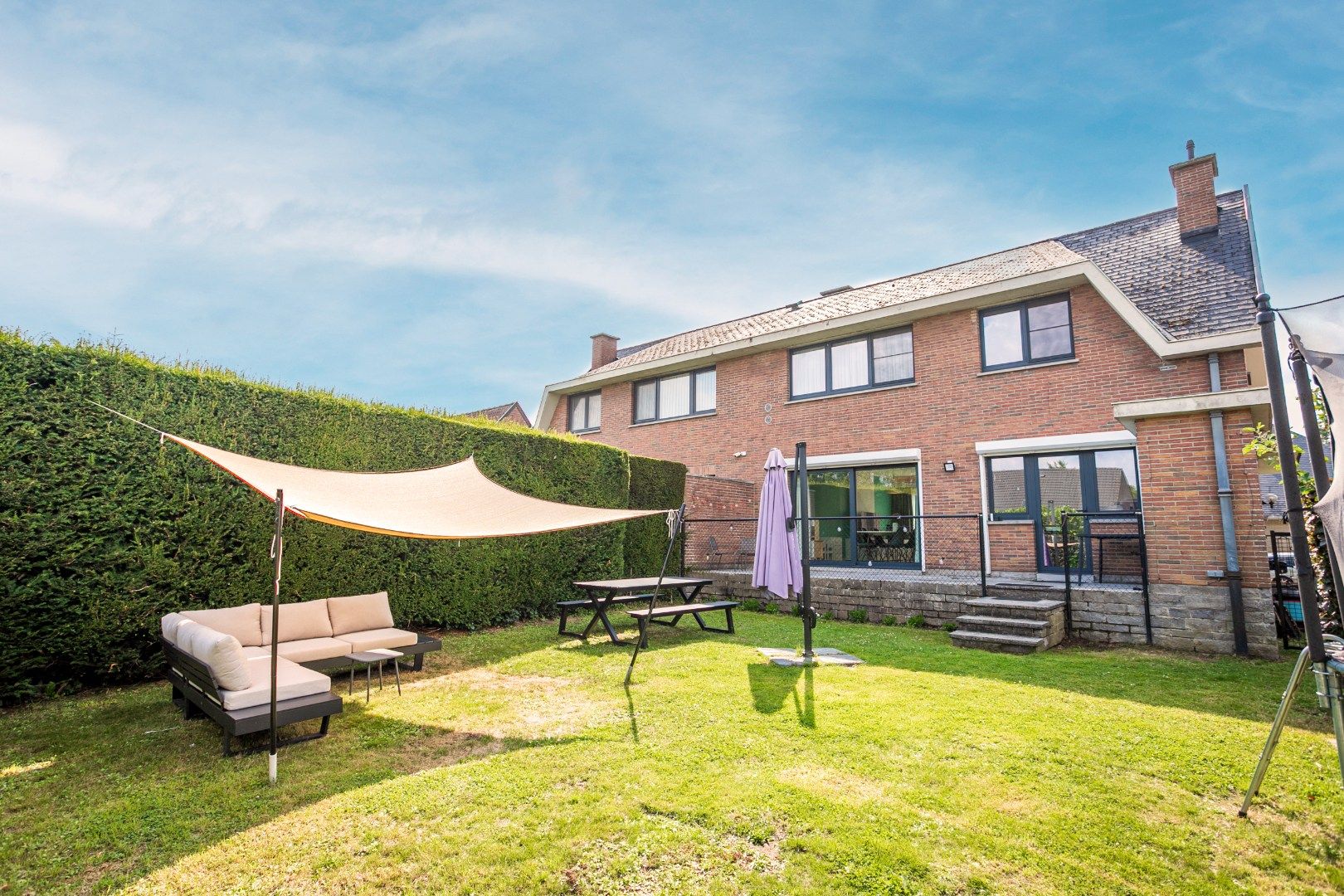 Instapklare woning 3 slpks, garage en tuin op +- 4are foto 12