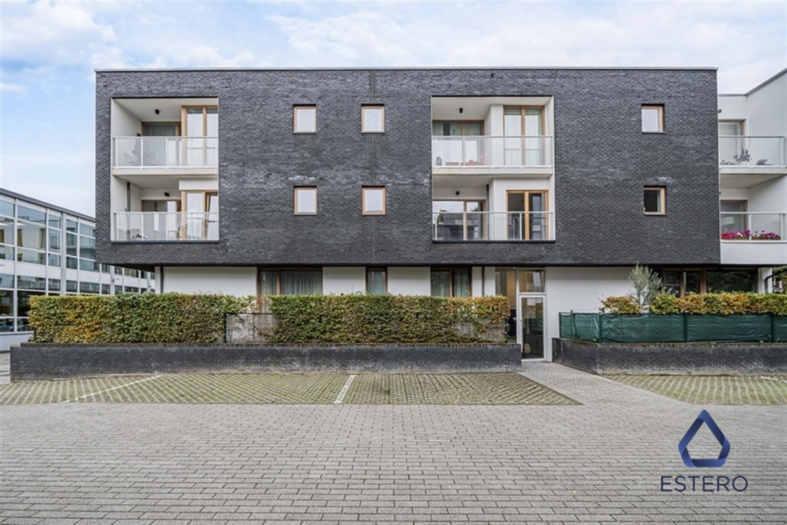 2 slaapkamer appartement met zuidwestterras foto {{pictureIndex}}