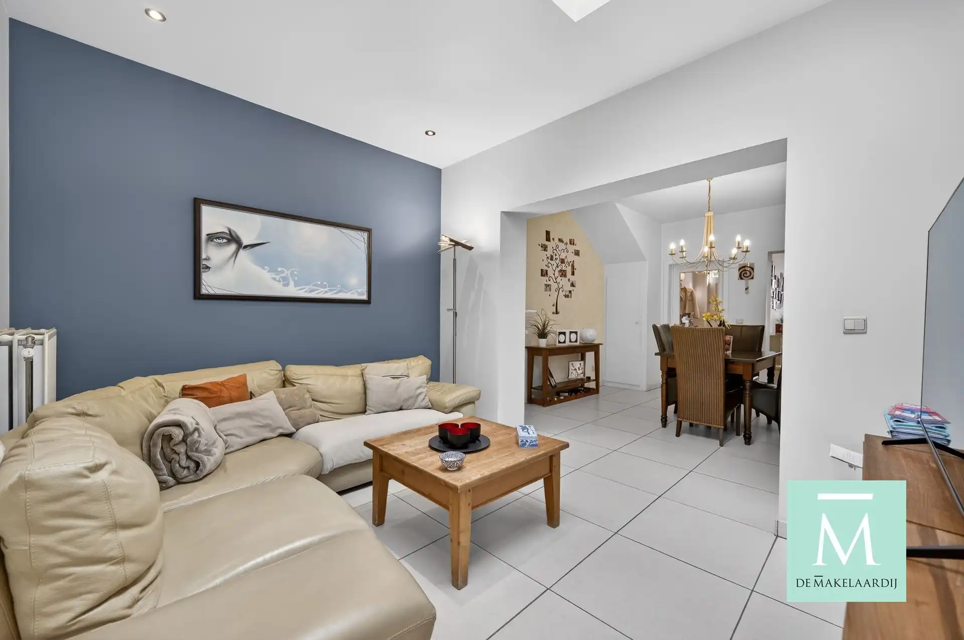 Instapklare woning met 3 slaapkamers en gezellig stadstuintje op toplocatie! foto {{pictureIndex}}