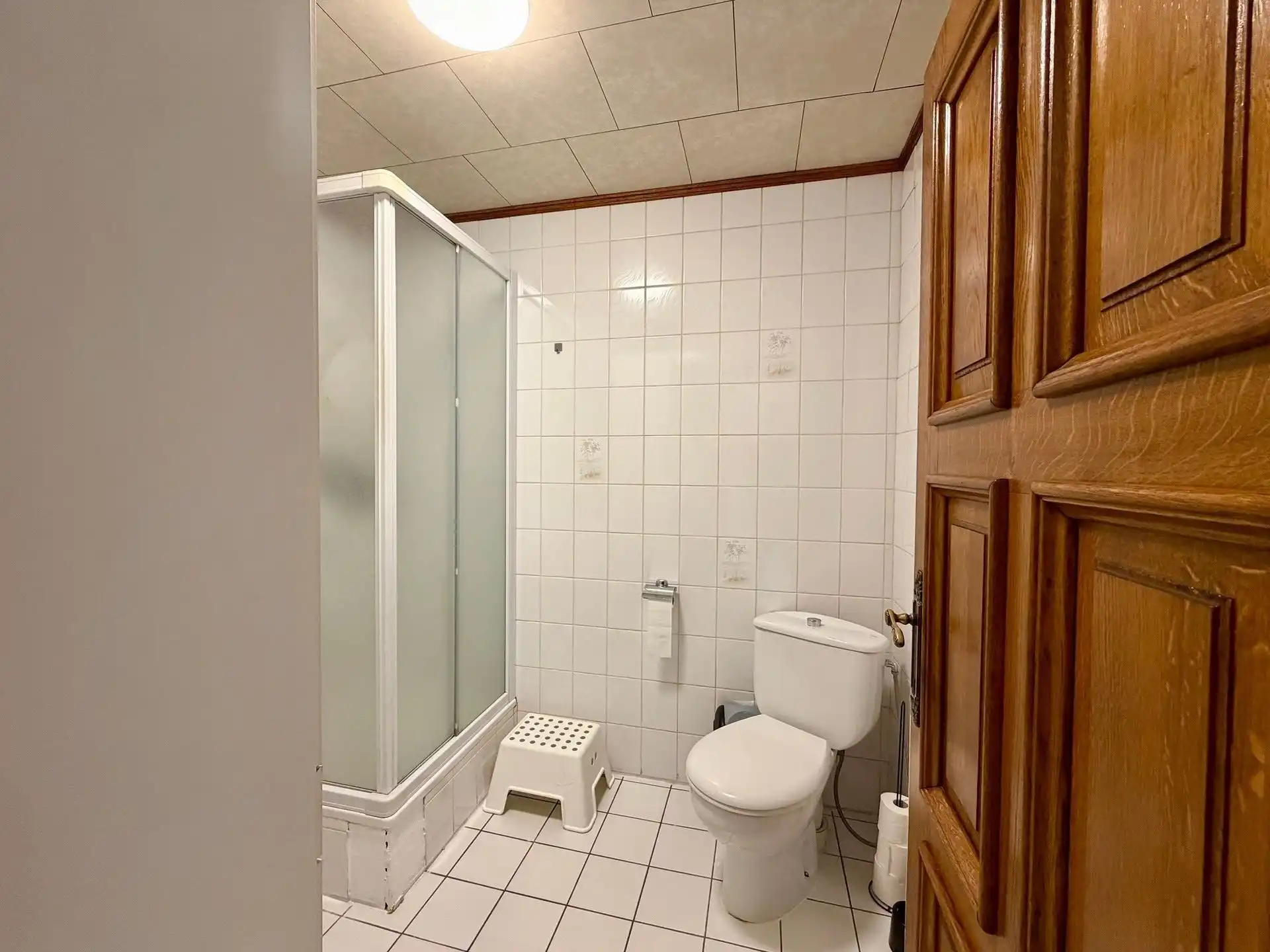 Ruime gezinswoning met 4 slaapkamers! foto 14