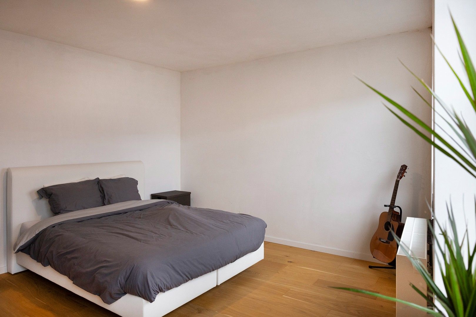 Zeer goed gelegen gerenoveerde woning met tuin. foto 11