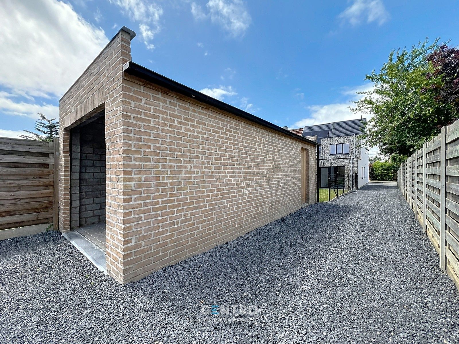 TOPAANBOD, halfopen  NB-woning met 3 slpks, ZUIDger. tuin, GARAGE én ZONNEPANELEN! foto 5