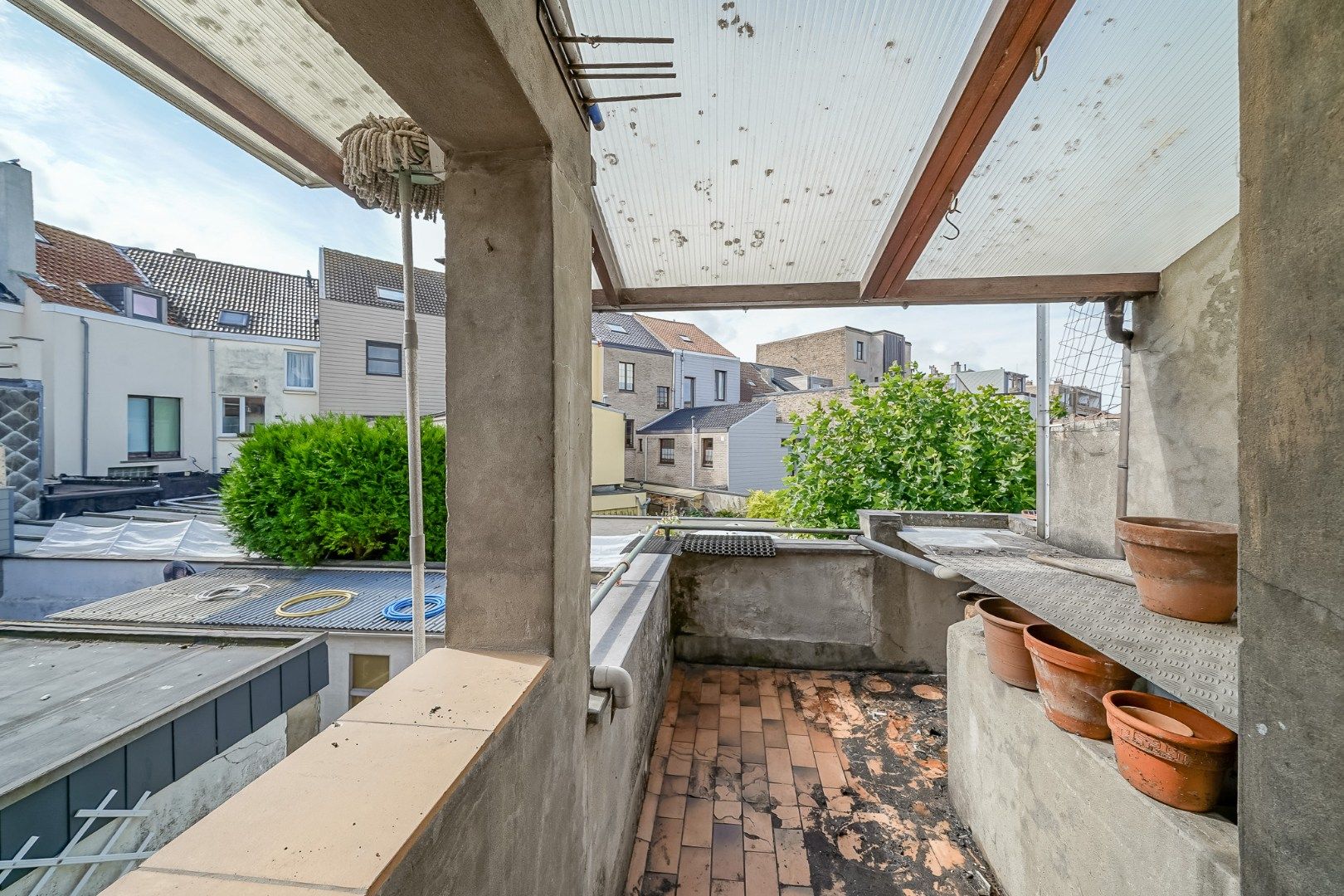 Woning met 2 woonentiteiten in Oostende foto 16