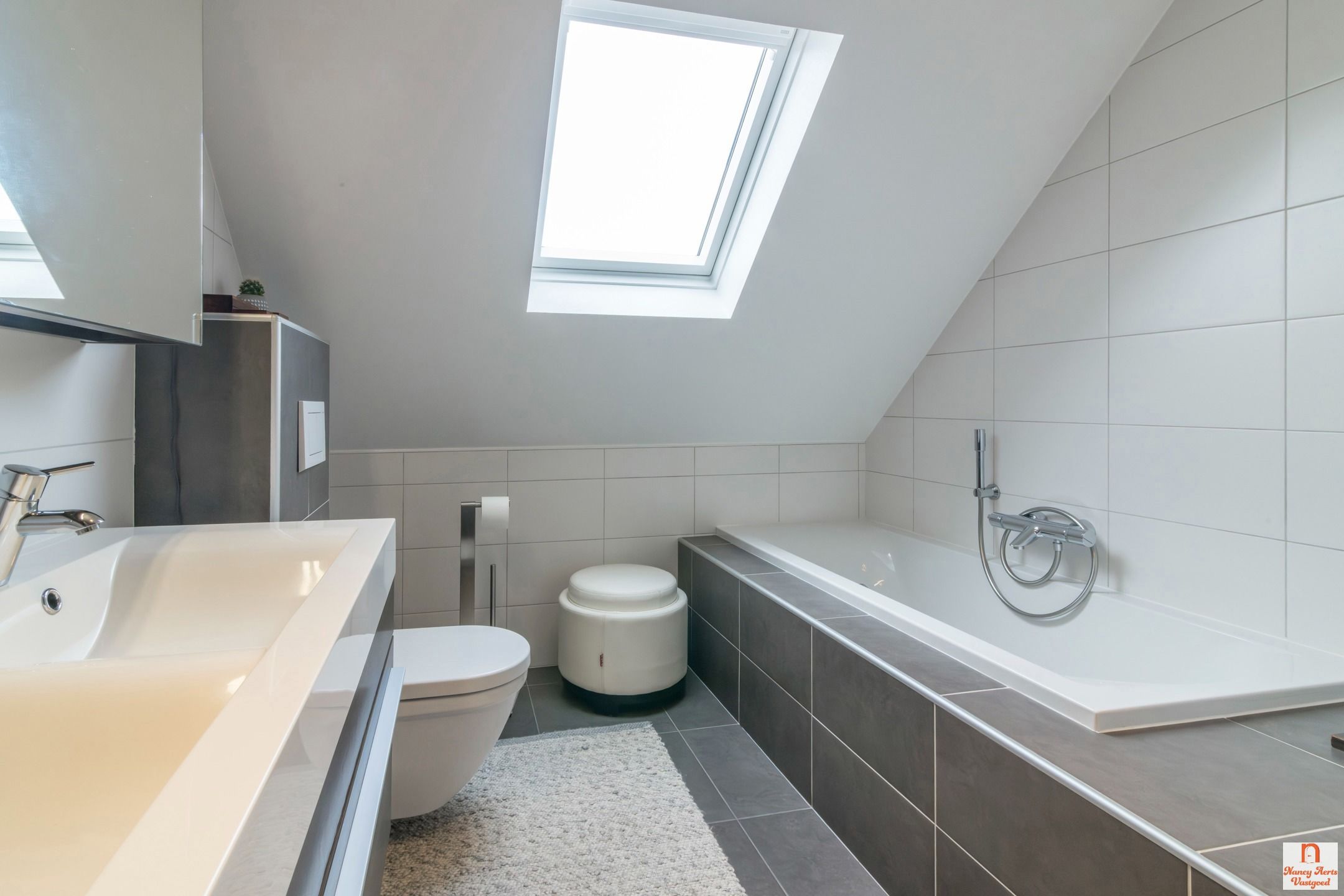 Gezellige, ruime en verzorgde duplex met kwaliteitsafwerking foto 17