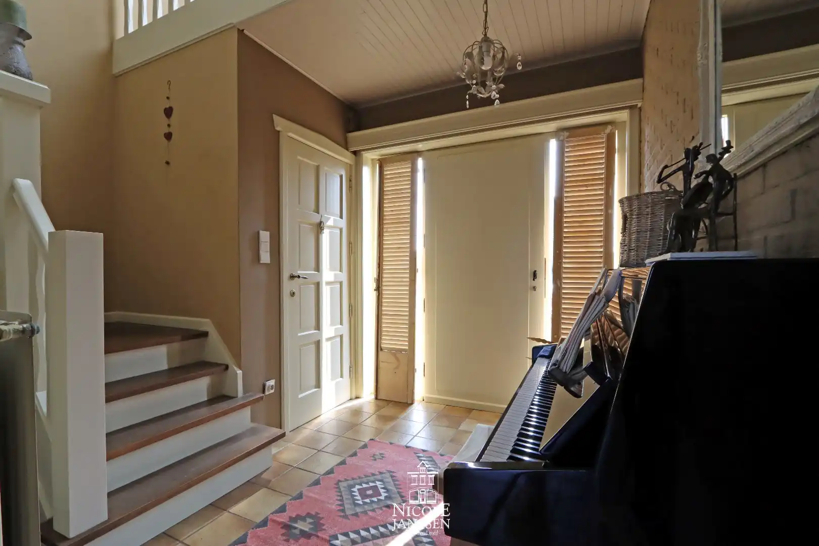 Mooi, verzorgd vrijstaand huis met drie slaapkamers  foto 5