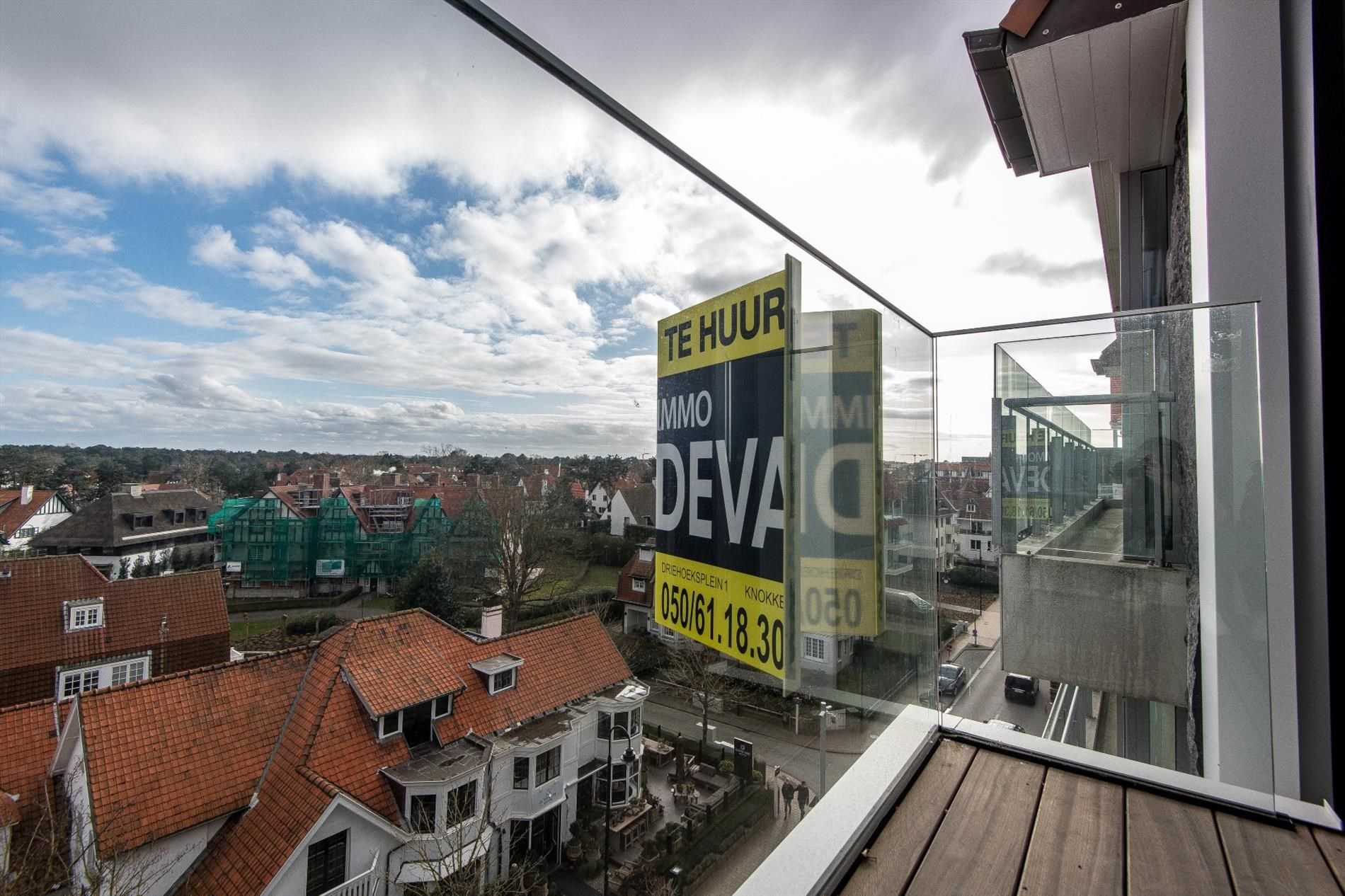 Zeer recent appartement met 1 slaapkamer gelegen op de Kustlaan met prachtig zicht over de villa's van het Zoute.  foto 2