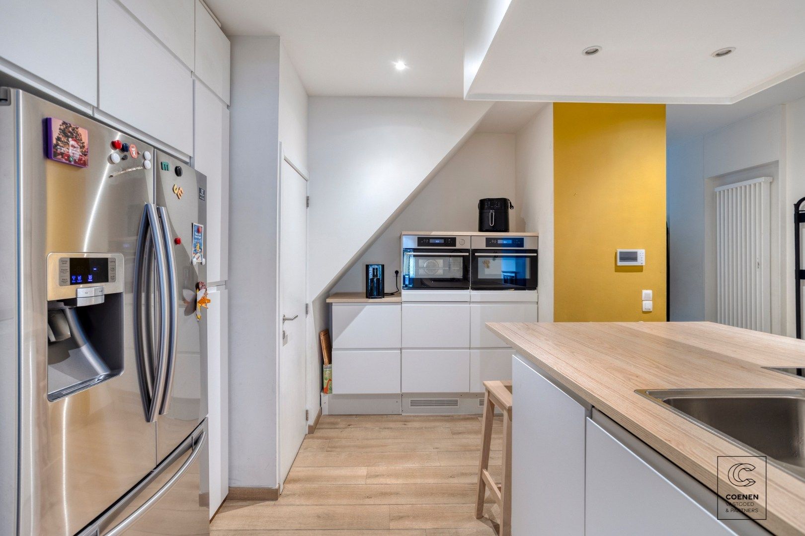 Grondig gerenoveerde woning (2020) met 3 slaapkamers en ruime tuin! foto 4