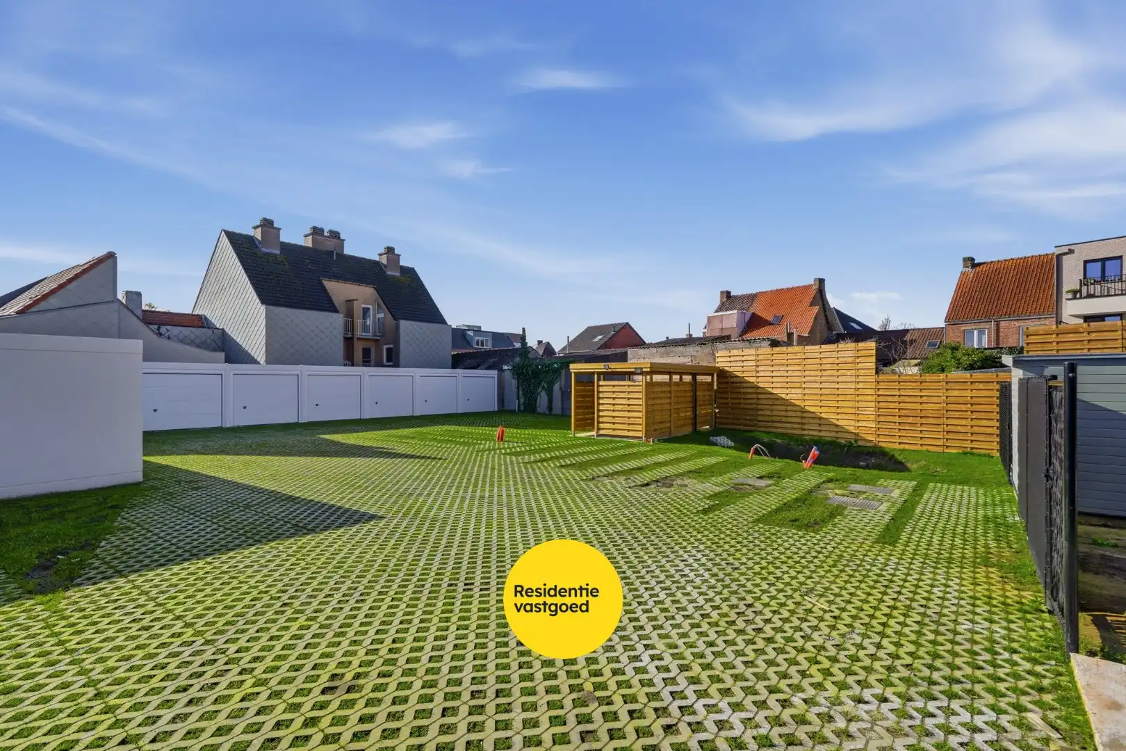 Prachtig 1-slaapkamer appartement met zonnige terras op het 1ste verdiep in residentie Victor foto 3