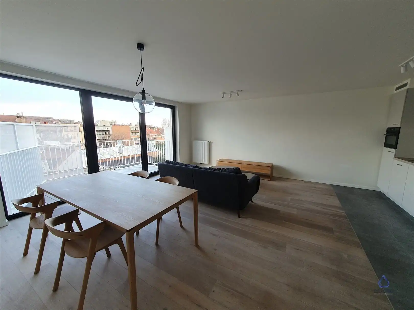 Top afgewerkt appartement voorzien van alle comfort foto 2