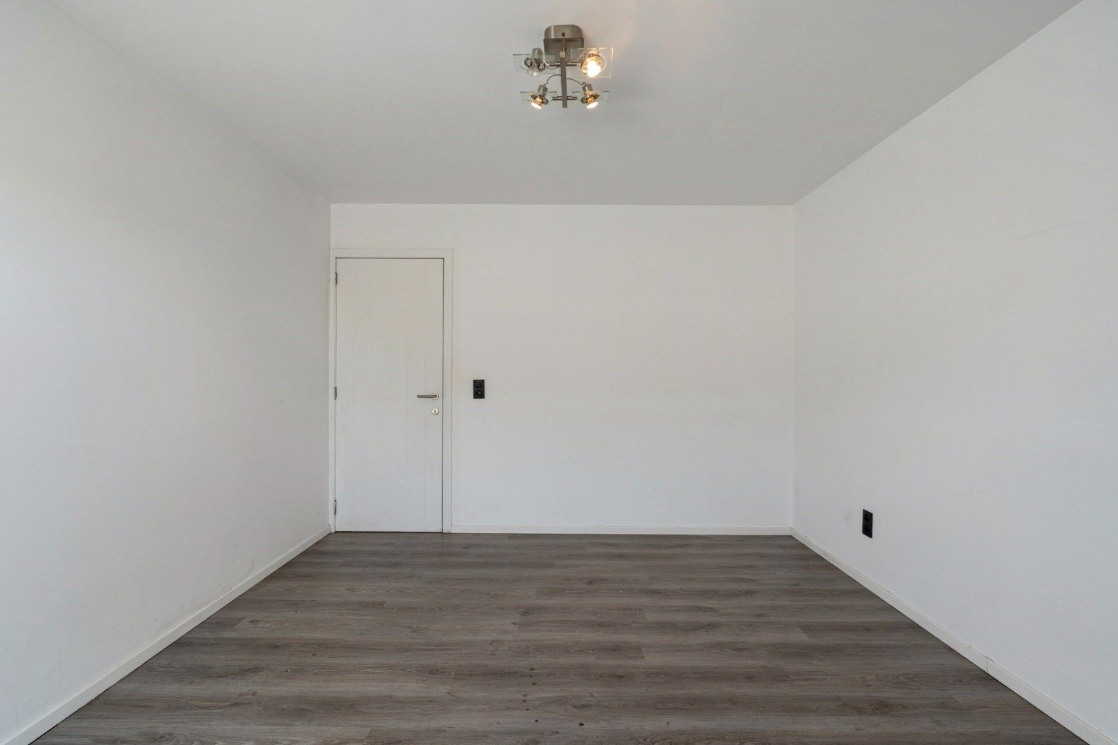 Recente, halfvrijstaande gezinswoning in een moderne bouwstijl op een ruim perceel van 11a06ca nabij de dorpskern van Tongerlo!  foto 27