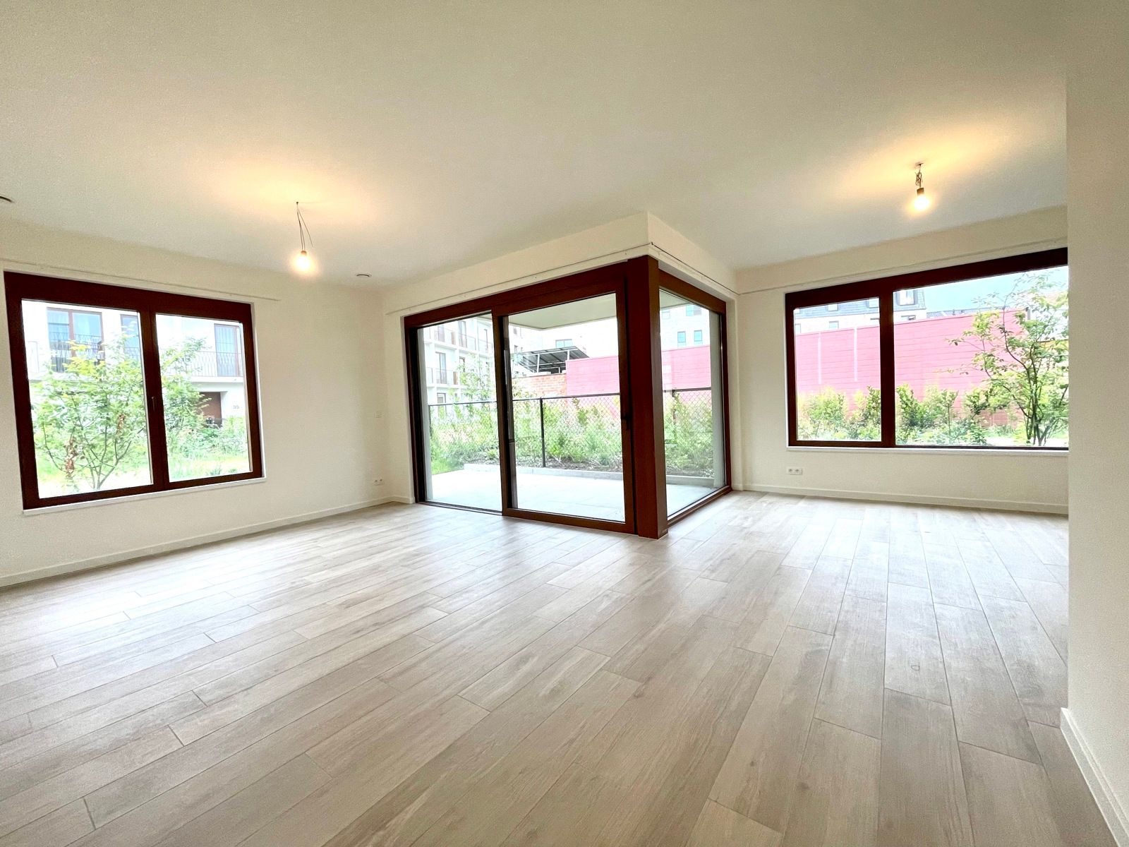 prachtig gelijkvloers 2-slaapkamer appartement foto 5