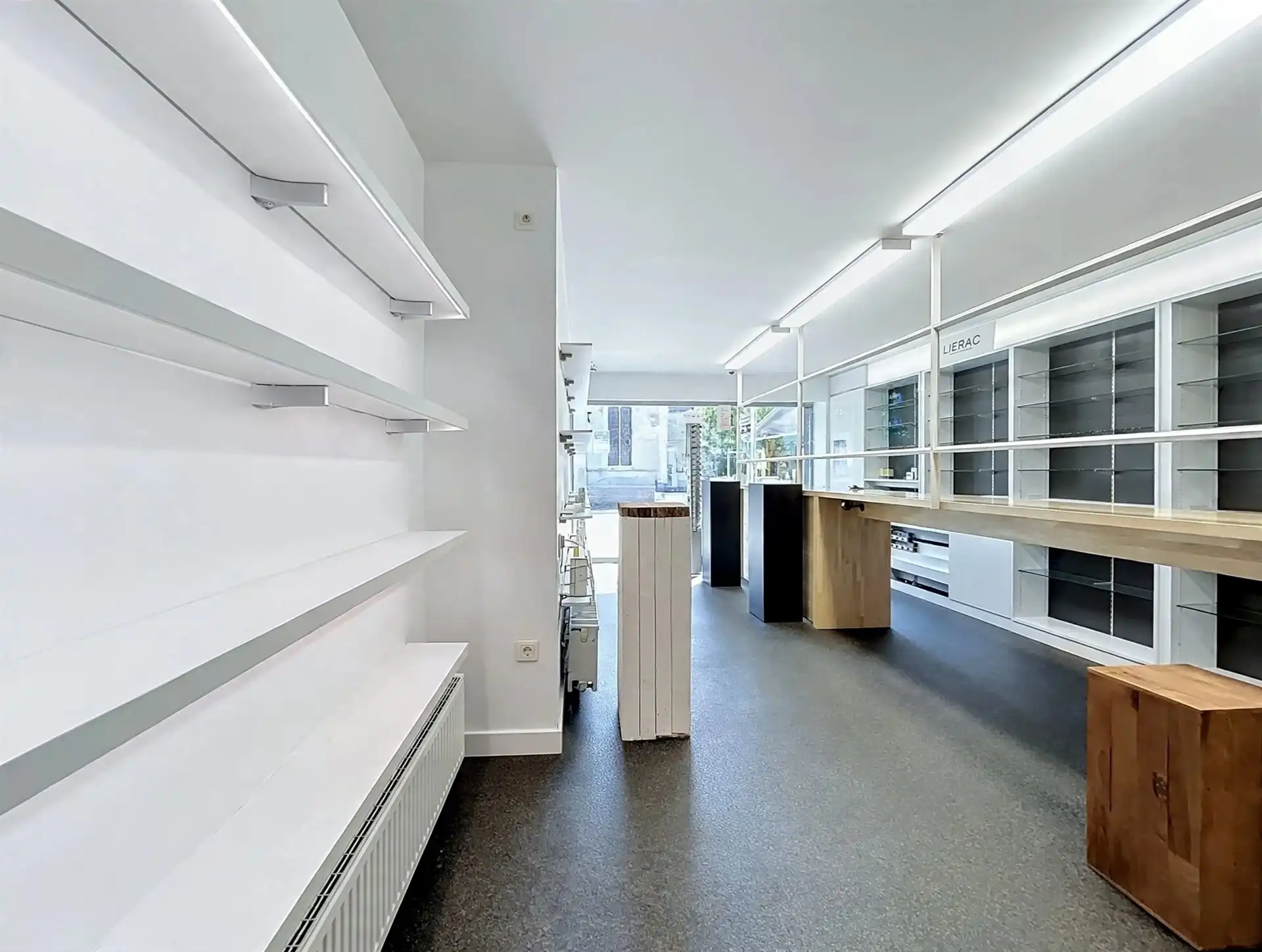 Ruime instapklare gezinswoning met 3 slaapkamers en eindeloze mogelijkheden in het centrum van Vrasene! foto 19