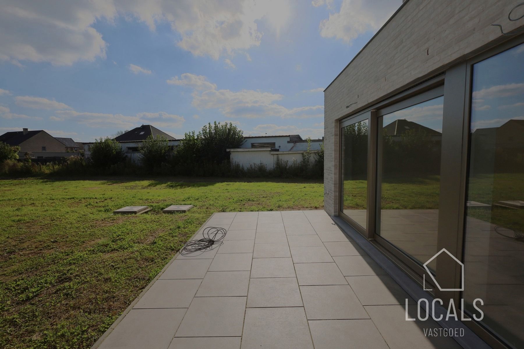 6% BTW mogelijk - moderne HO nieuwbouwwoning met carport foto 12