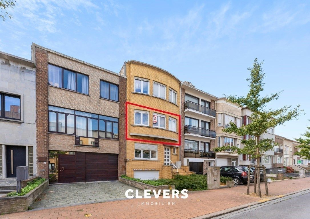 Mooi gerenoveerd appartement met 2 slpks foto 17