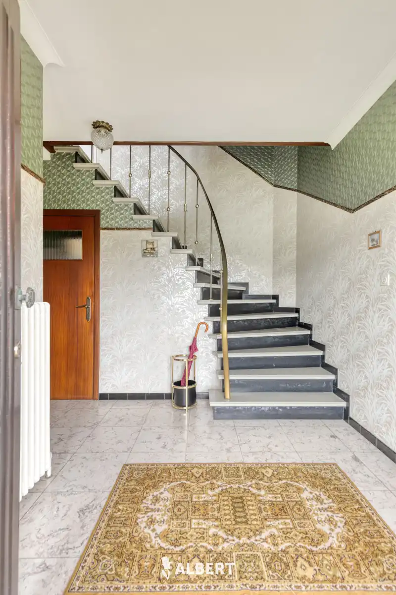 Landelijke woning met bouwgrond, bijgebouw en weideland foto 4
