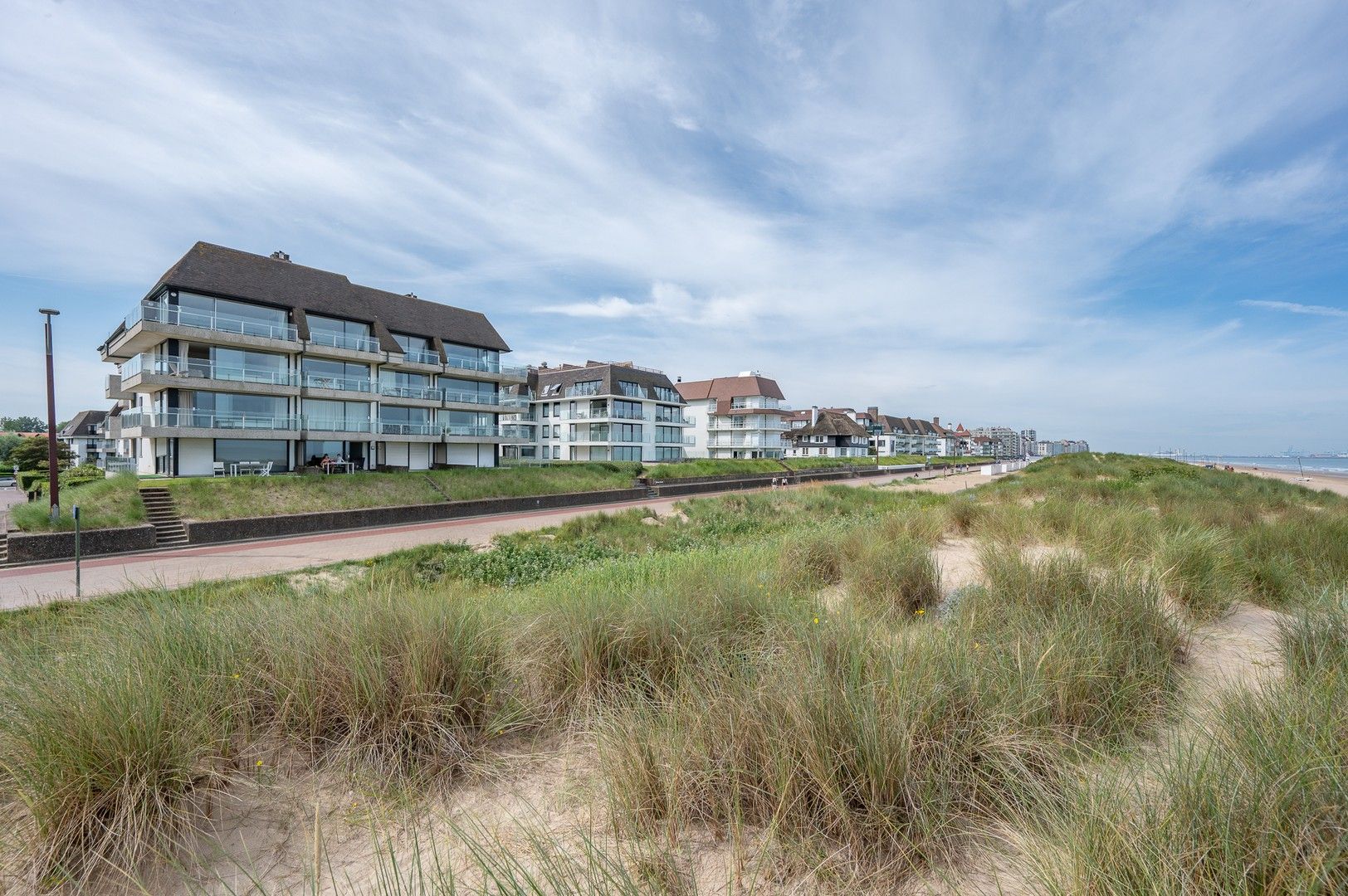 ()=>{if(producerUpdateValueVersion(node),producerAccessed(node),node.value===ERRORED)throw node.error;return node.value} Kustlaan 381/4.2 - 8300 Knokke-Zoute