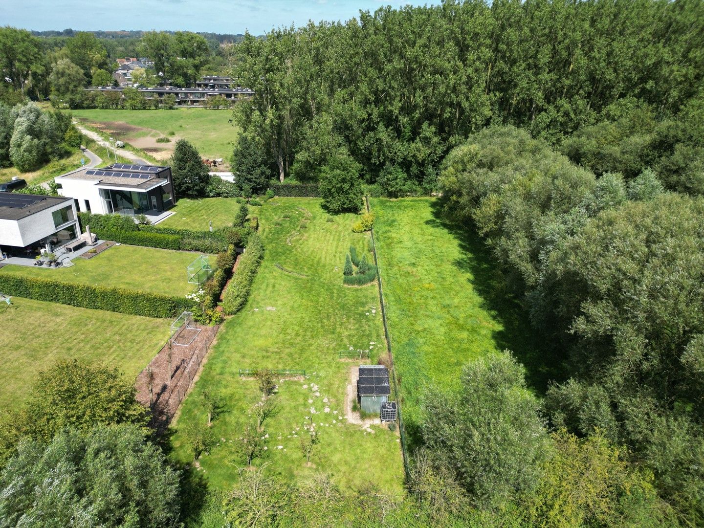Zeer ruime, moderne en luxueuze villa foto 33
