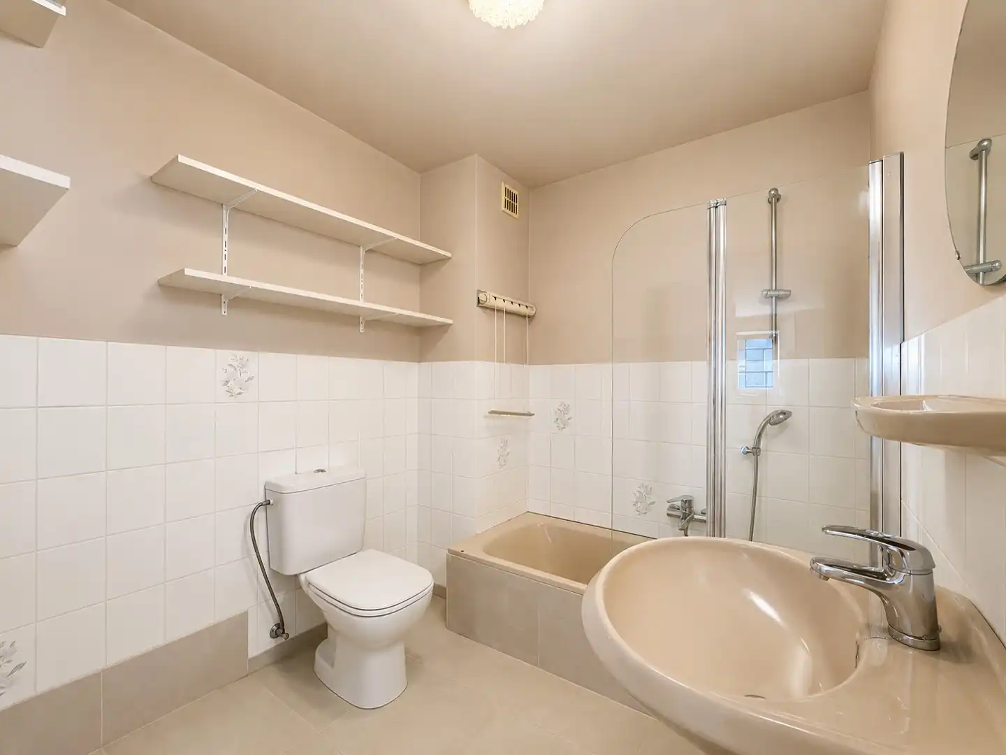 Izegem - Instapklaar appartement foto 7