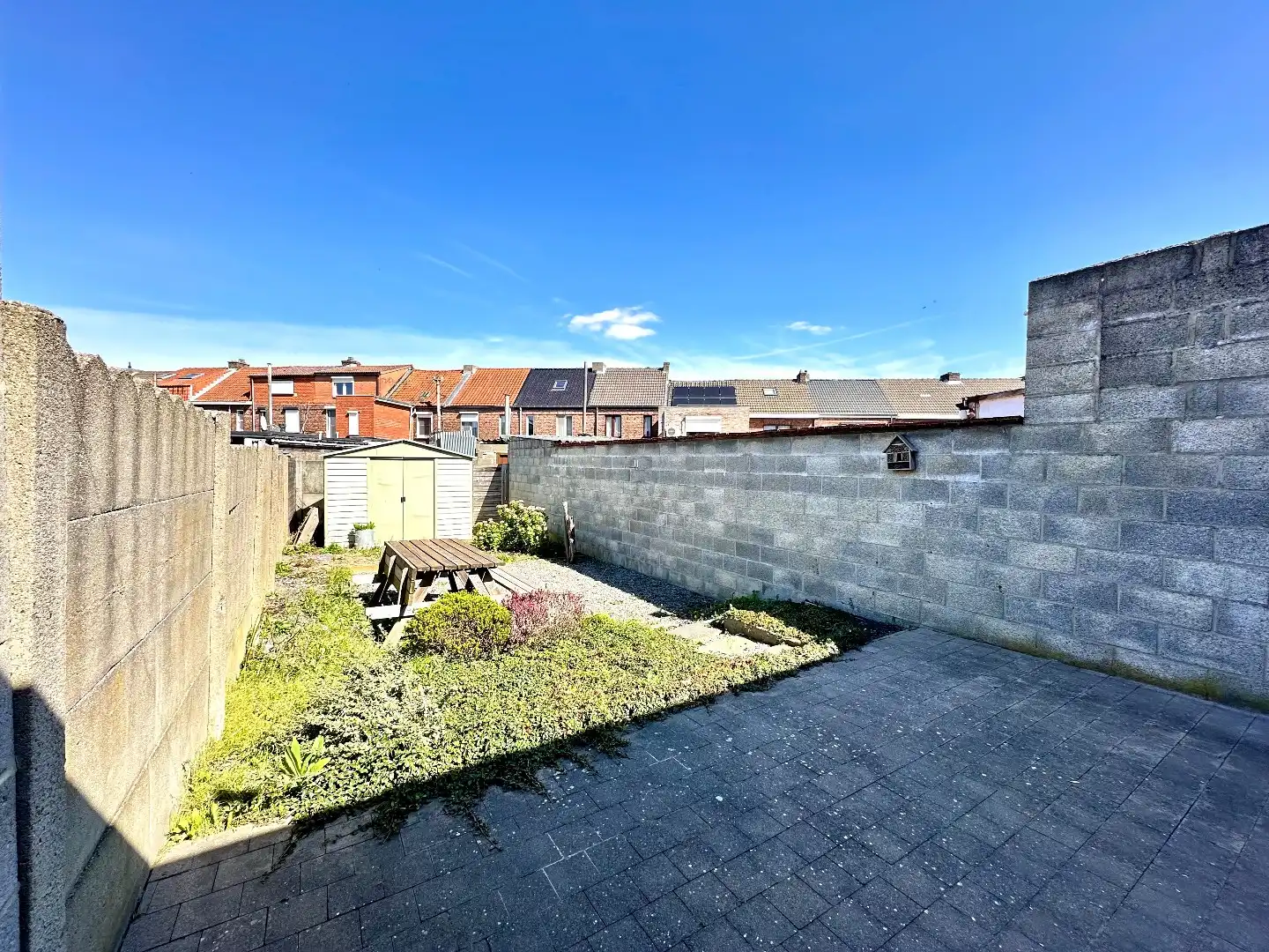 Volledig instapklare woning met 2 slaapkamers en tuin in Tongeren foto 12