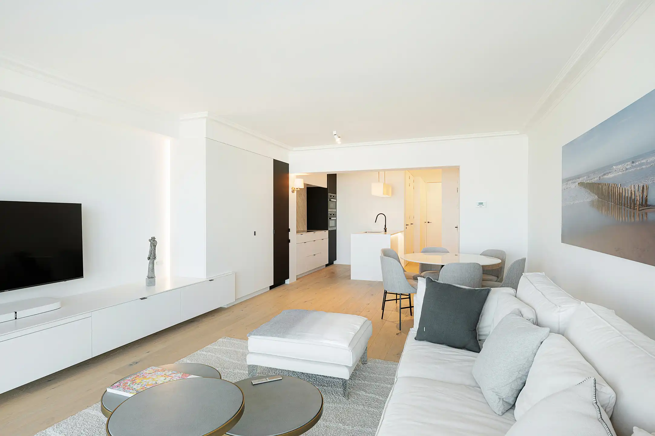 Stijlvol gerenoveerd appartement met frontaal zeezicht   foto 13