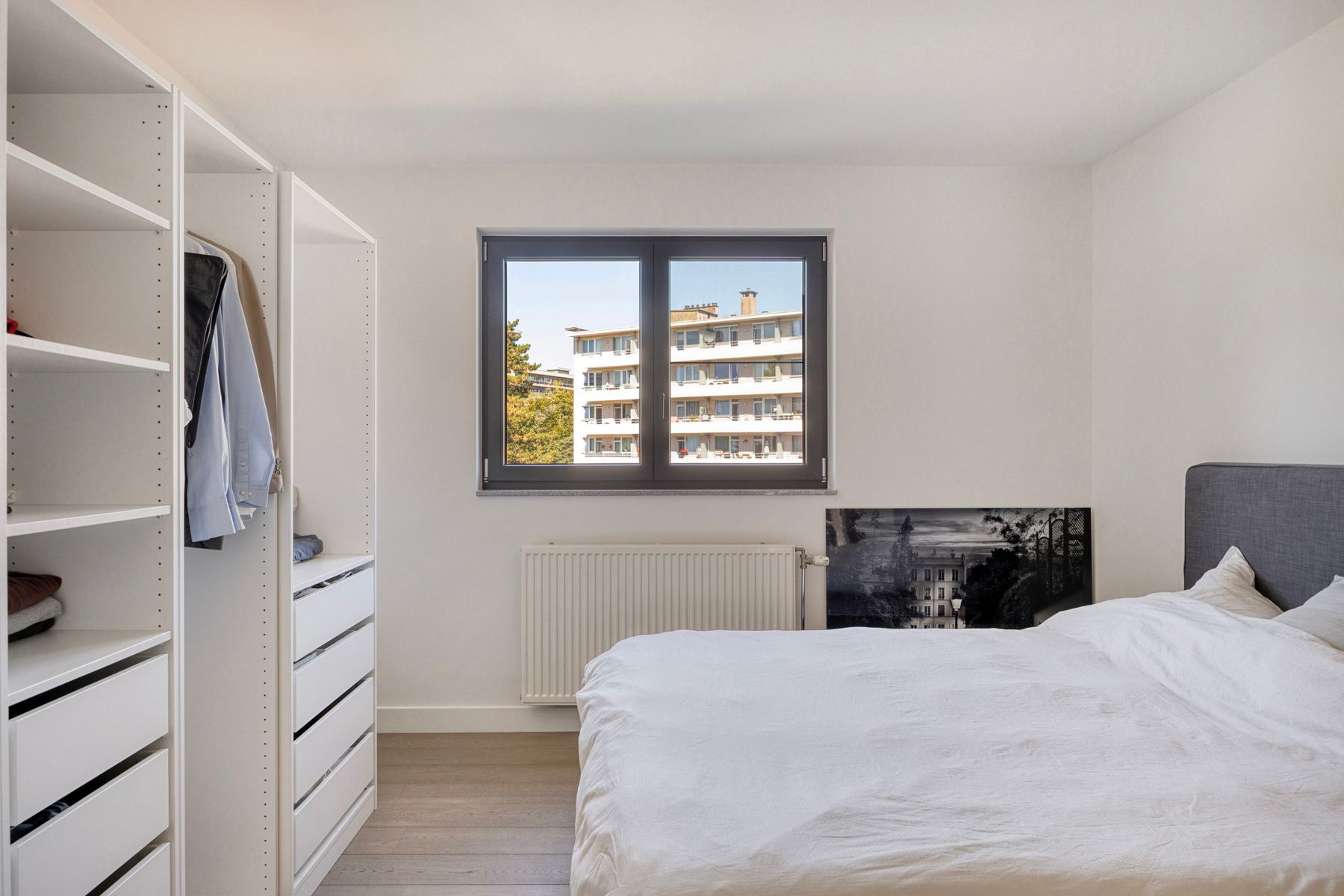 Instapklaar appartement met 2 slaapkamers, aangenaam terras foto 11