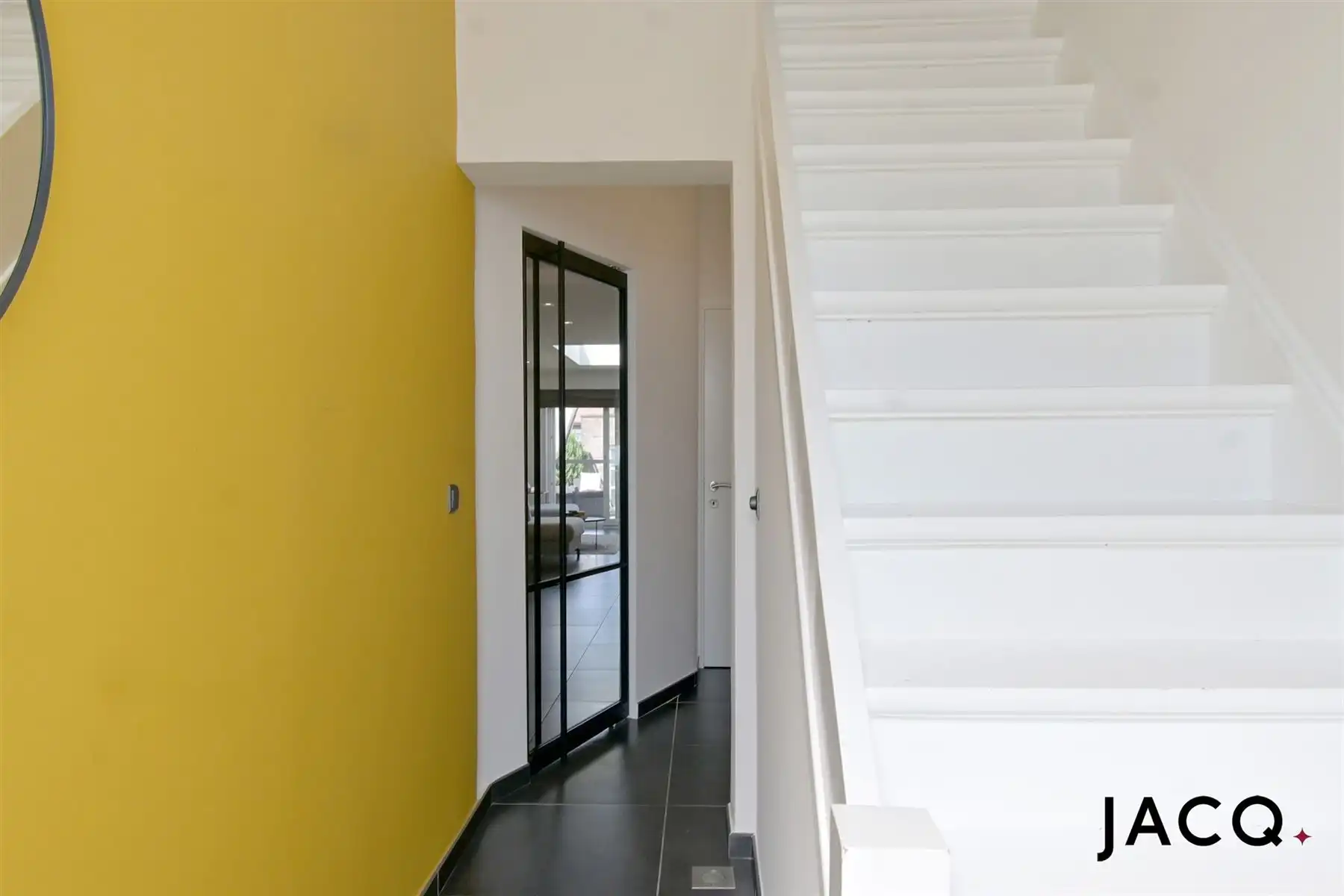Charmante woning met 3 slpk's, gezellige tuin en garage! foto 10